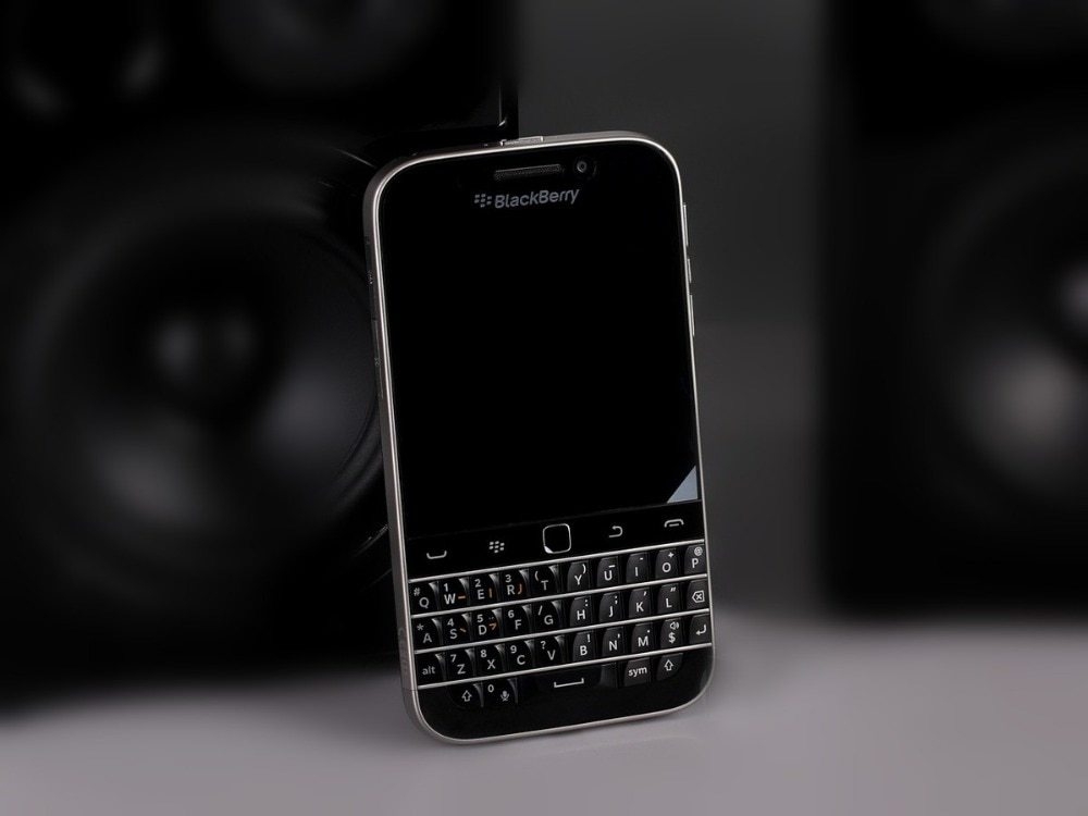 Blackberry Q20 Inch 16GB ROM 2GB RAM 4G LTE 8MP Dual Core WIFI Refurbished phone black 1